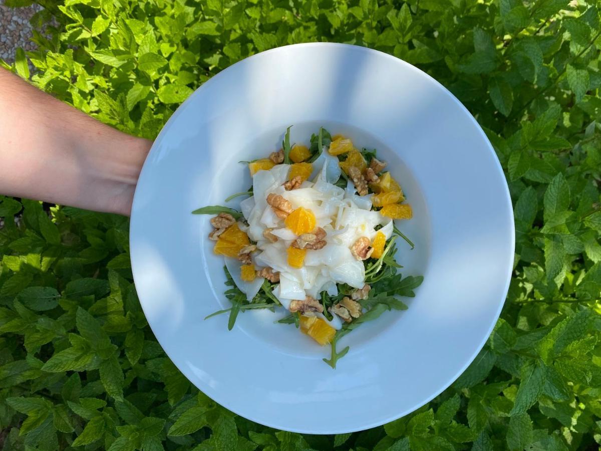 مبيت وإفطار Tenero-Contra Rivabella Garni & Restaurant المظهر الخارجي الصورة
